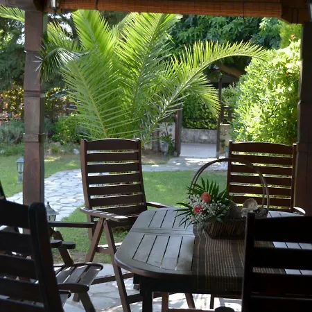 Harmony Seaside Apartment *